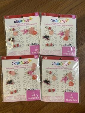 ✨8/$10. Creatology Kids Pink Valentine Shoelace Charms. 4 sets